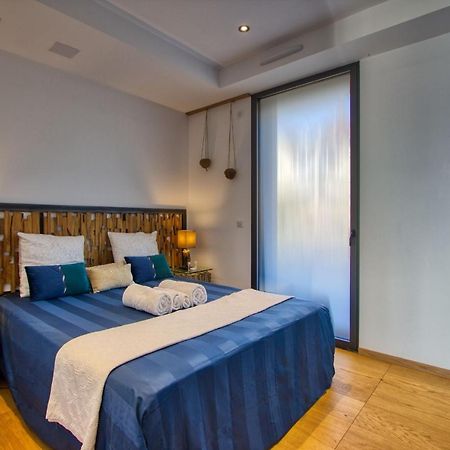 Panoramique 180 Lac Et Montagne Et Nid Secret Spa Romantique Анси Екстериор снимка