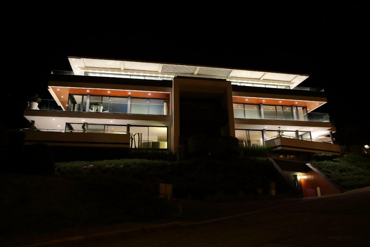 Panoramique 180 Lac Et Montagne Et Nid Secret Spa Romantique Анси Екстериор снимка